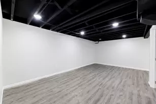 21641 Gailine Ave, Sauk Village, IL 60411 - Photo 20