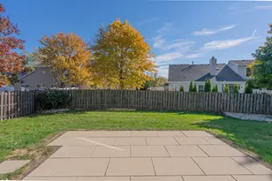 1305 Spalding Dr, Mundelein, IL 60060 - Photo 18