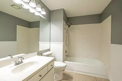 1305 Spalding Drive, Mundelein, IL 60060 - Photo 16