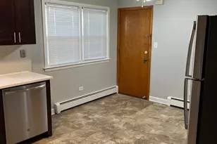 8614 W Berwyn Ave, Chicago, IL 60656 - Photo 6