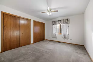 8614 Bangor Dr, Tinley Park, IL 60487 - Photo 14