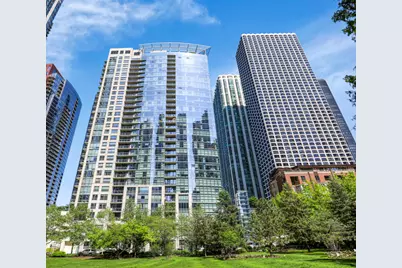 201 N Westshore Drive #1002, Chicago, IL 60601 - Photo 1
