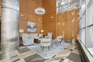 201 N Westshore Dr, Chicago, IL 60601 - Photo 34