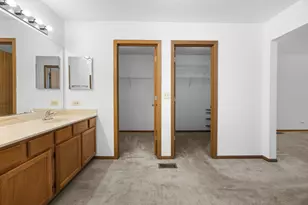 515 Indian Ridge Trail, Wauconda, IL 60084 - Photo 16