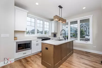 208 Leeward Way, Ottawa, IL 61350 - Photo 8