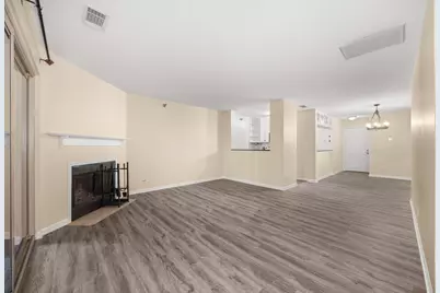 214 Glengarry Drive #201, Bloomingdale, IL 60108 - Photo 8