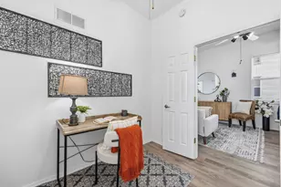 910 N Mason St, Bloomington, IL 61701 - Photo 22