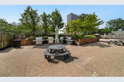 4250 N Marine Drive #1235, Chicago, IL 60613 - Photo 32