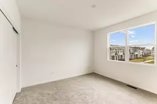 351 Kingsport Dr, South Elgin, IL 60177 - Photo 18