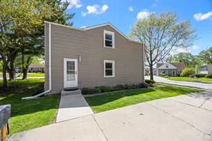 623 S Green Valley Dr, Lombard, IL 60148 - Photo 30