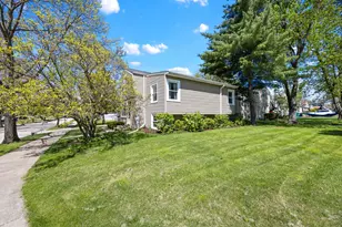 623 S Green Valley Dr, Lombard, IL 60148 - Photo 28