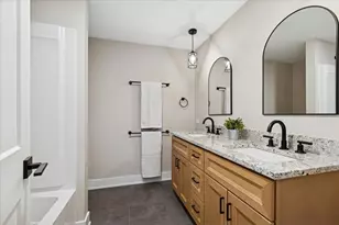 4518 W Shore Dr, McHenry, IL 60050 - Photo 14