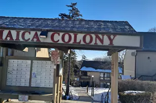 23 Jamaica Colony Common, Fox Lake, IL 60020 - Photo 2