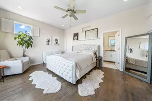 956 N Wood St, Chicago, IL 60622 - Photo 12