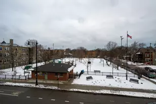 2703 W Lawrence Ave, Chicago, IL 60625 - Photo 2