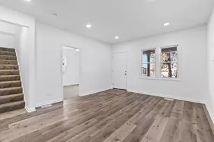 867 Church Rd, Aurora, IL 60505 - Photo 4