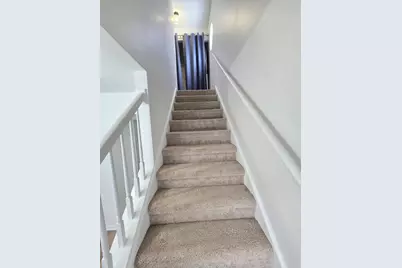 170 Half Moon Circle, Aurora, IL 60504 - Photo 8