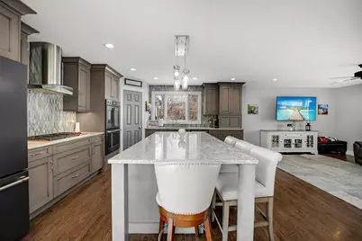 9001 Poplar Street, Tinley Park, IL 60487 - Photo 8