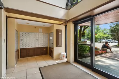 509 Aurora Avenue #616, Naperville, IL 60540 - Photo 2