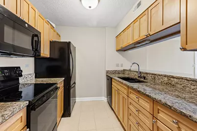 509 Aurora Avenue #616, Naperville, IL 60540 - Photo 12