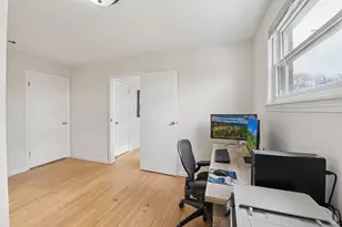 4137 Ruby St, Schiller Park, IL 60176 - Photo 14