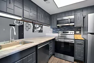 820 Elder Rd, Homewood, IL 60430 - Photo 12