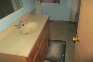 1862 N 2753rd Rd, Ottawa, IL 61350 - Photo 16