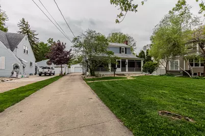 432 E Crown Street, Princeton, IL 61356 - Photo 2