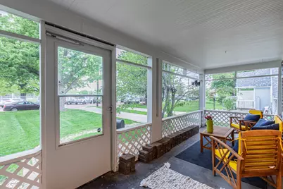 432 E Crown Street, Princeton, IL 61356 - Photo 4