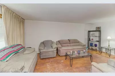 2243 E 92nd Place, Chicago, IL 60617 - Photo 4