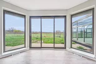 1406 Busse Rd, Marengo, IL 60152 - Photo 10