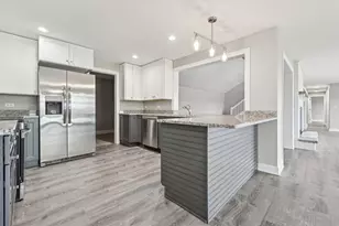 1406 Busse Rd, Marengo, IL 60152 - Photo 4