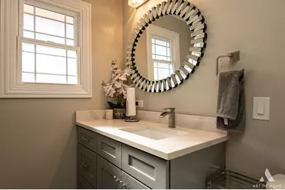 9401 S 83rd Avenue, Hickory Hills, IL 60457 - Photo 24