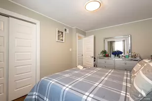 9401 S 83rd Ave, Hickory Hills, IL 60457 - Photo 18