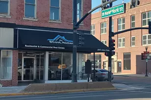 36 N Broadway Ave, Aurora, IL 60505 - Photo 1