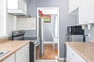 6709 N Kolmar Ave, Lincolnwood, IL 60712 - Photo 8