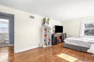 6709 N Kolmar Ave, Lincolnwood, IL 60712 - Photo 14