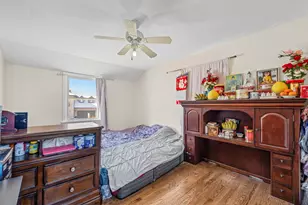 6709 N Kolmar Ave, Lincolnwood, IL 60712 - Photo 16