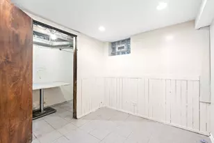 6709 N Kolmar Ave, Lincolnwood, IL 60712 - Photo 18