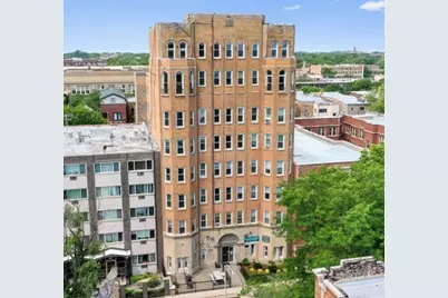5860 N Kenmore Avenue #401, Chicago, IL 60660 - Photo 1