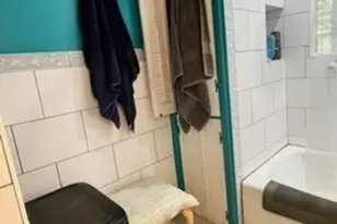 3651 W 64th Pl, Chicago, IL 60629 - Photo 18