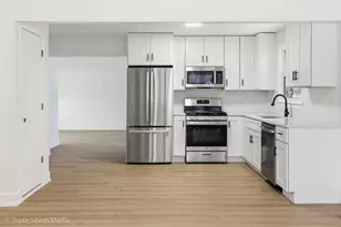 6135 Birmingham St, Chicago Ridge, IL 60415 - Photo 8