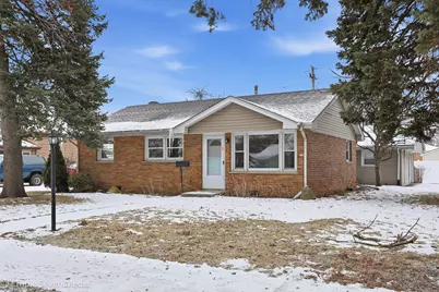 6135 Birmingham Street, Chicago Ridge, IL 60415 - Photo 2