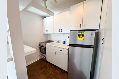 [Address not provided], Chicago, IL 60657 - Photo 8