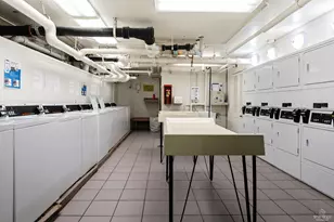 444 W Fullerton Pkwy, Chicago, IL 60614 - Photo 10