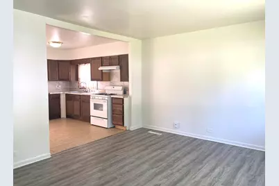 16775 Artesian Avenue, Hazel Crest, IL 60429 - Photo 4