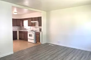 16775 Artesian Ave, Hazel Crest, IL 60429 - Photo 4