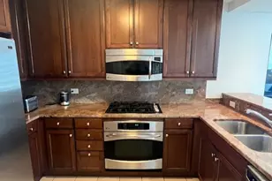 600 N Lake Shore Dr, Chicago, IL 60611 - Photo 8