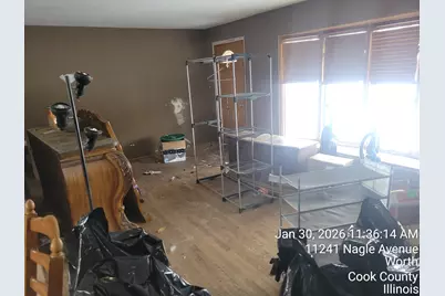 11241 S Nagle Avenue, Worth, IL 60482 - Photo 4
