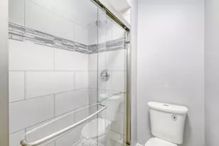 7285 Willow Way Ln, Willowbrook, IL 60527 - Photo 12